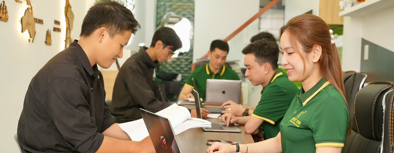 KHÁCH VIỆT TOUR